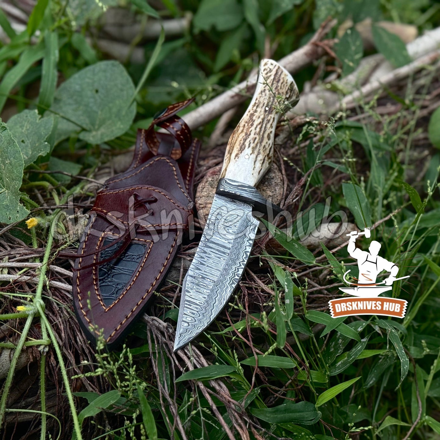 Damascus Steel Hunting Knife Antler Handle