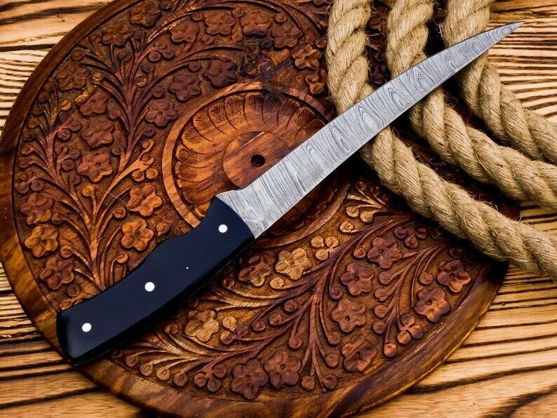 Full Tang Handmade Damascus Steel Fishing Fillet Knife With Leather Sheath Cover