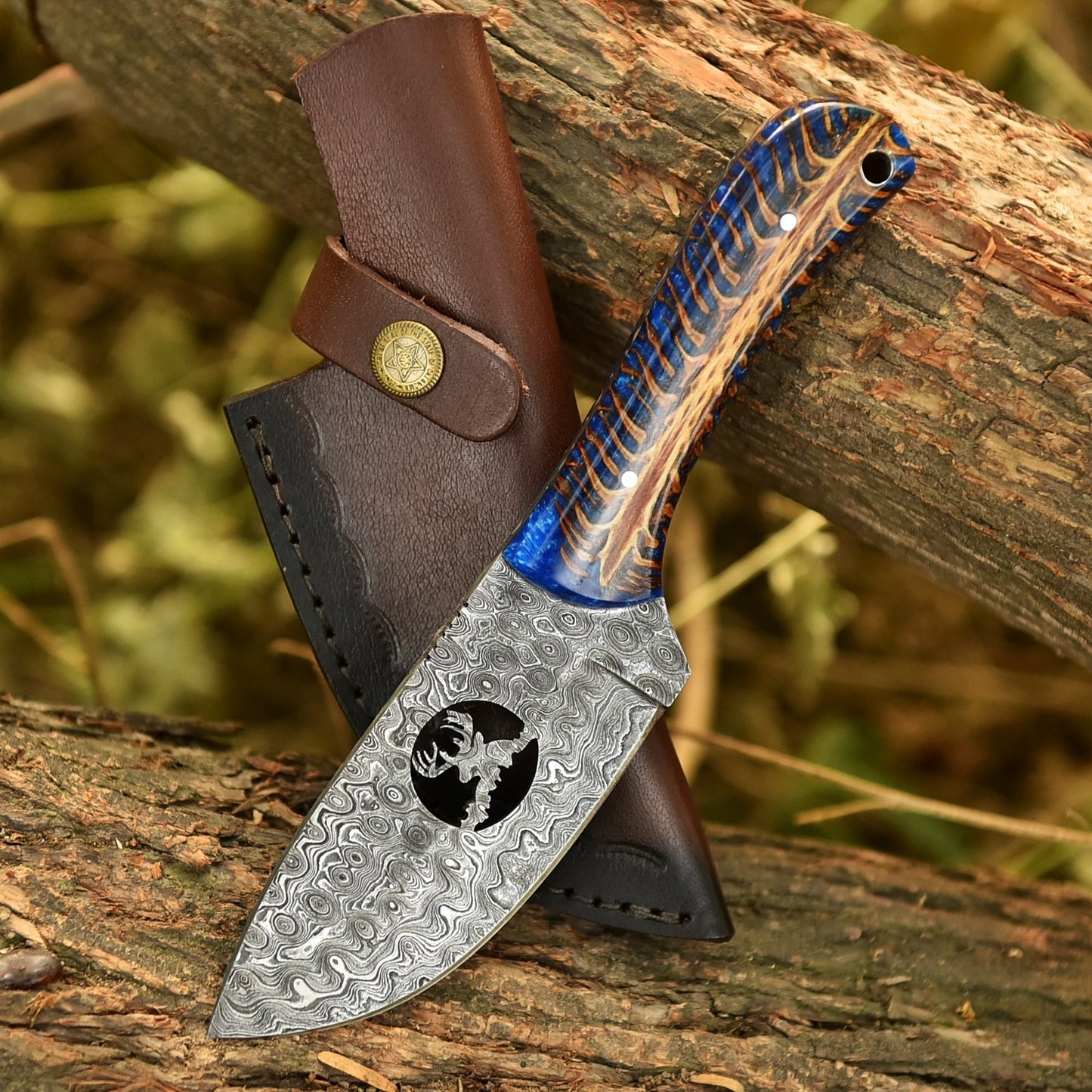 Damascus Steel Skinner Knife With Pinecone Handle