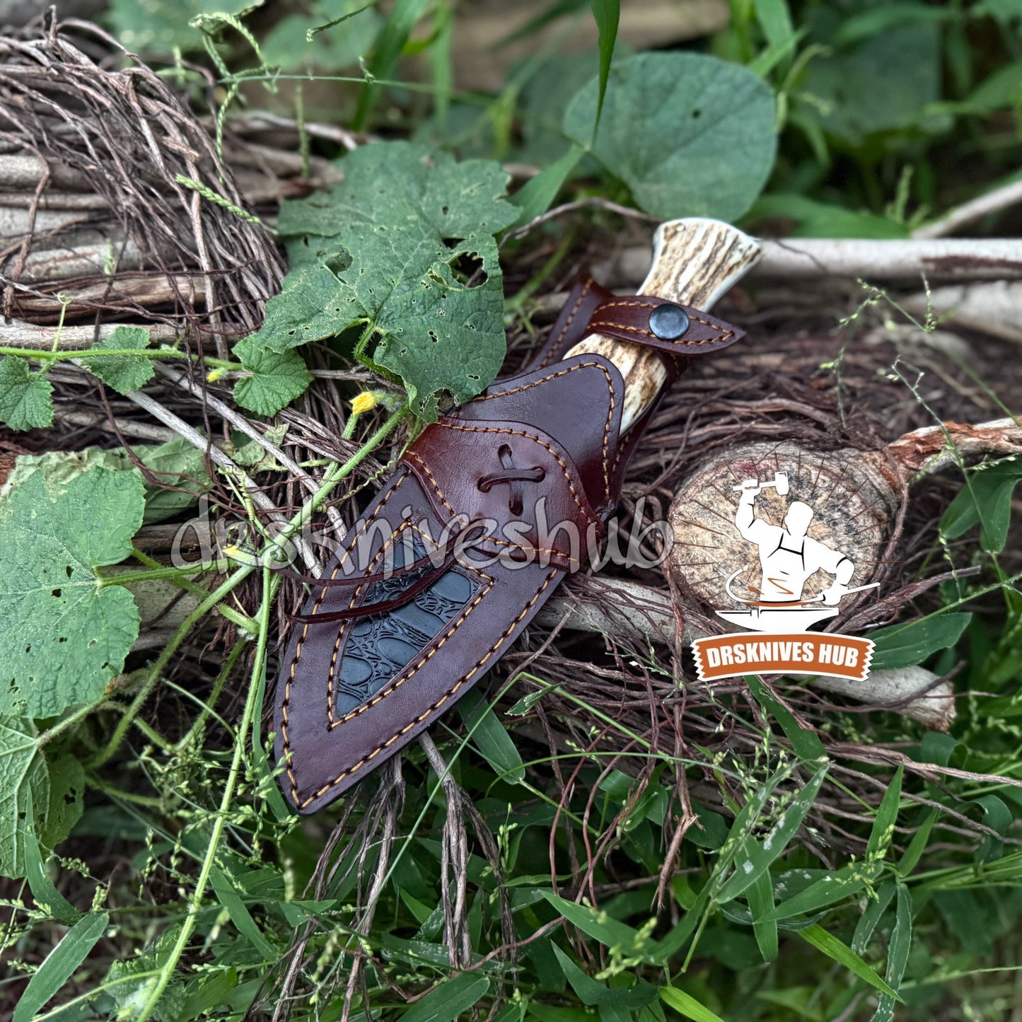 Damascus Steel Hunting Knife Antler Handle