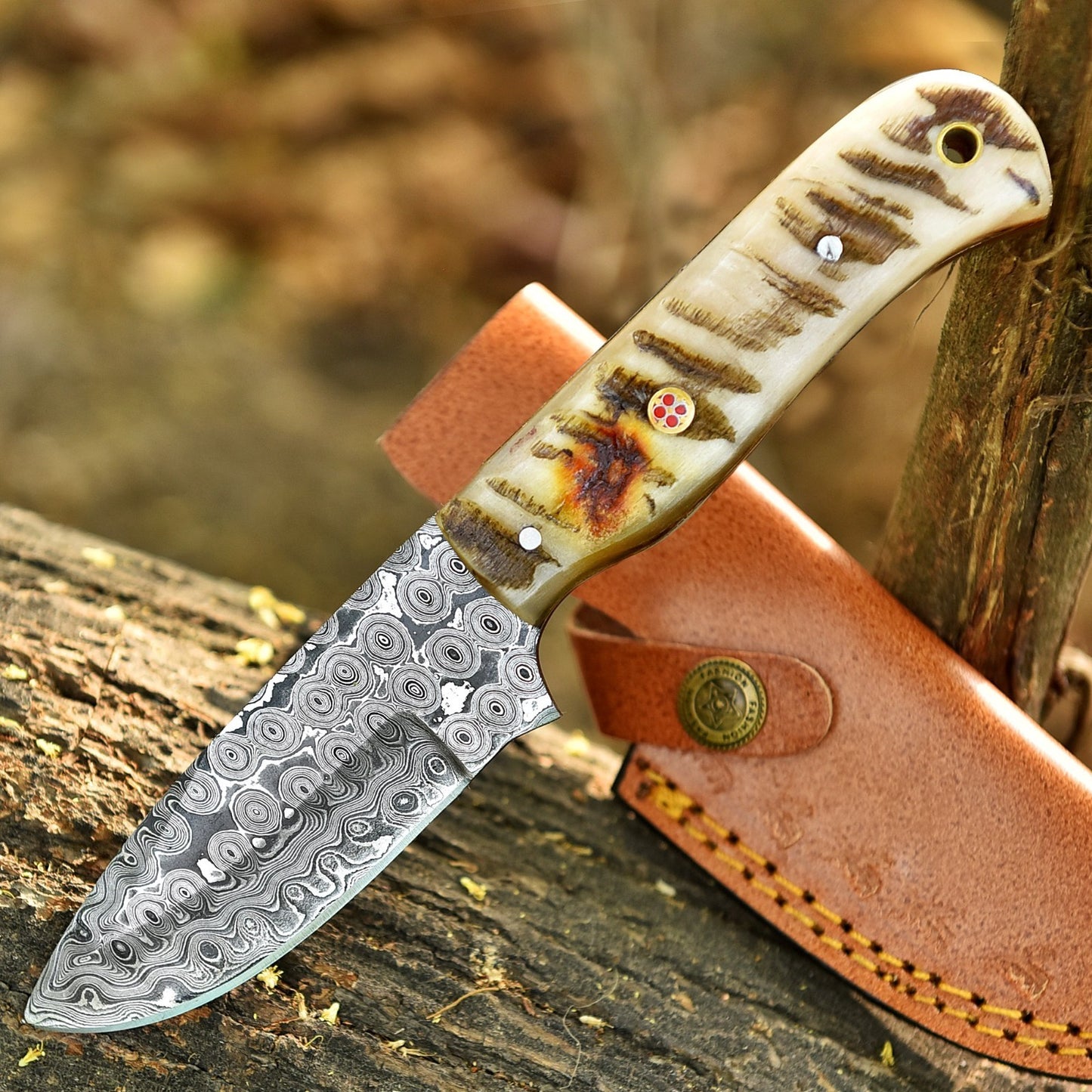 Damascus Steel Blade Tactical Hunting Knife Ram Horn Handle