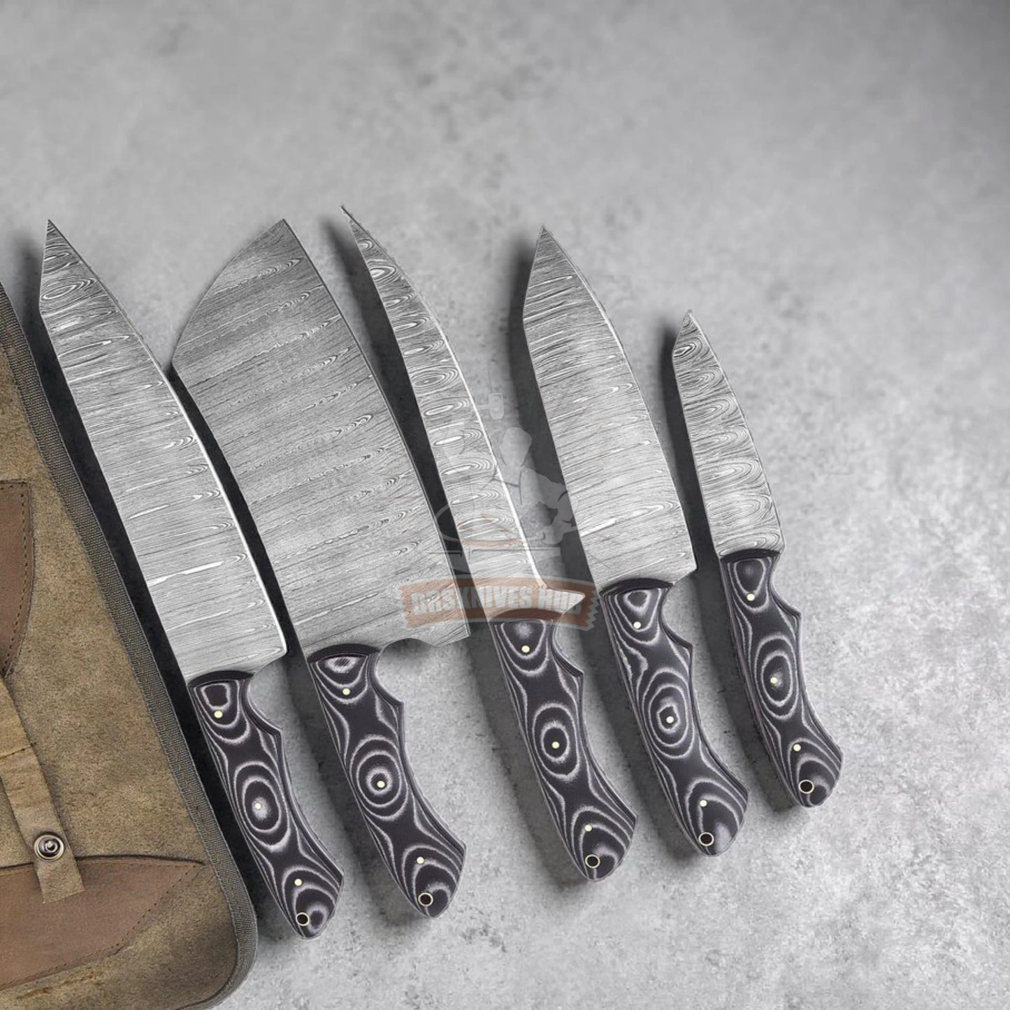 Kitchen Set Hand Forged Damascus Steel 5 Pcs Chef knife Set With Leather Roll kit