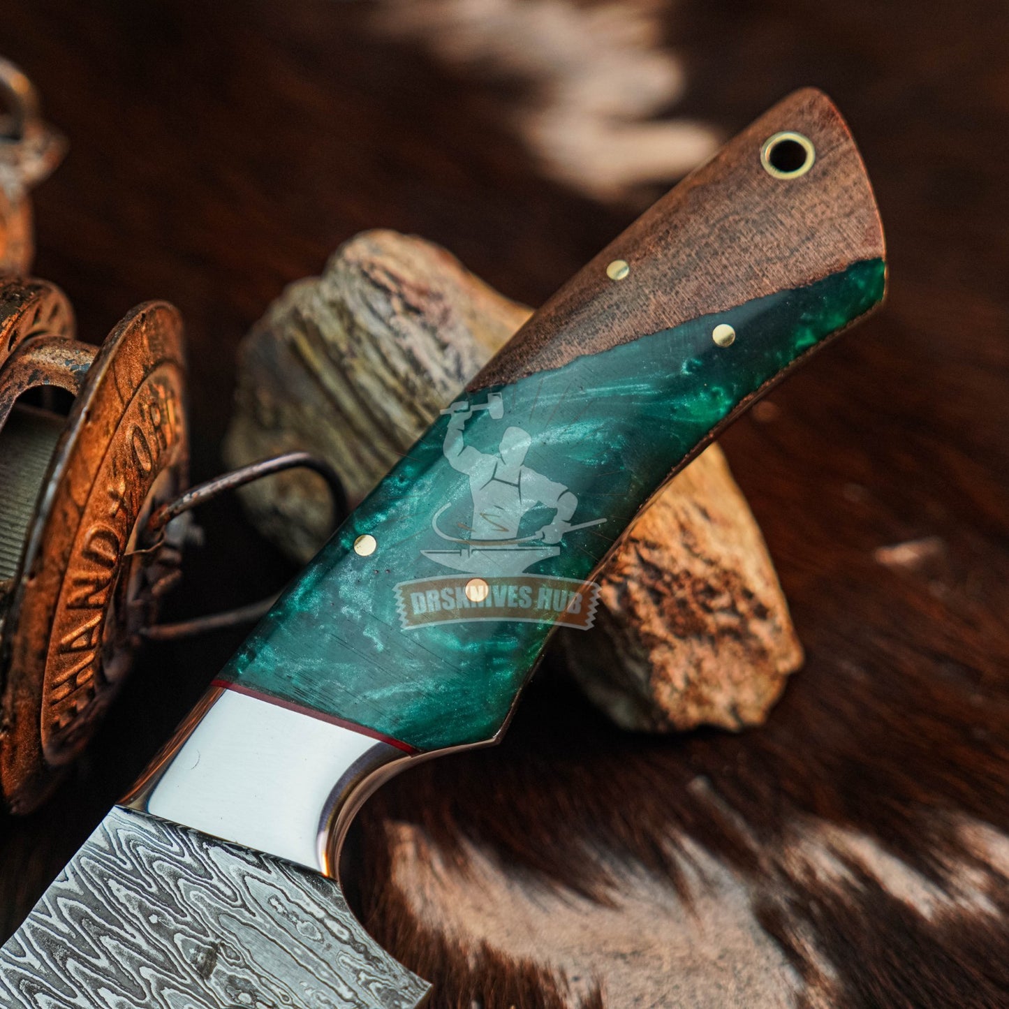 Damascus Steel  Hunting Knife FullTang Resin Handle Fix Blade Tanto knife