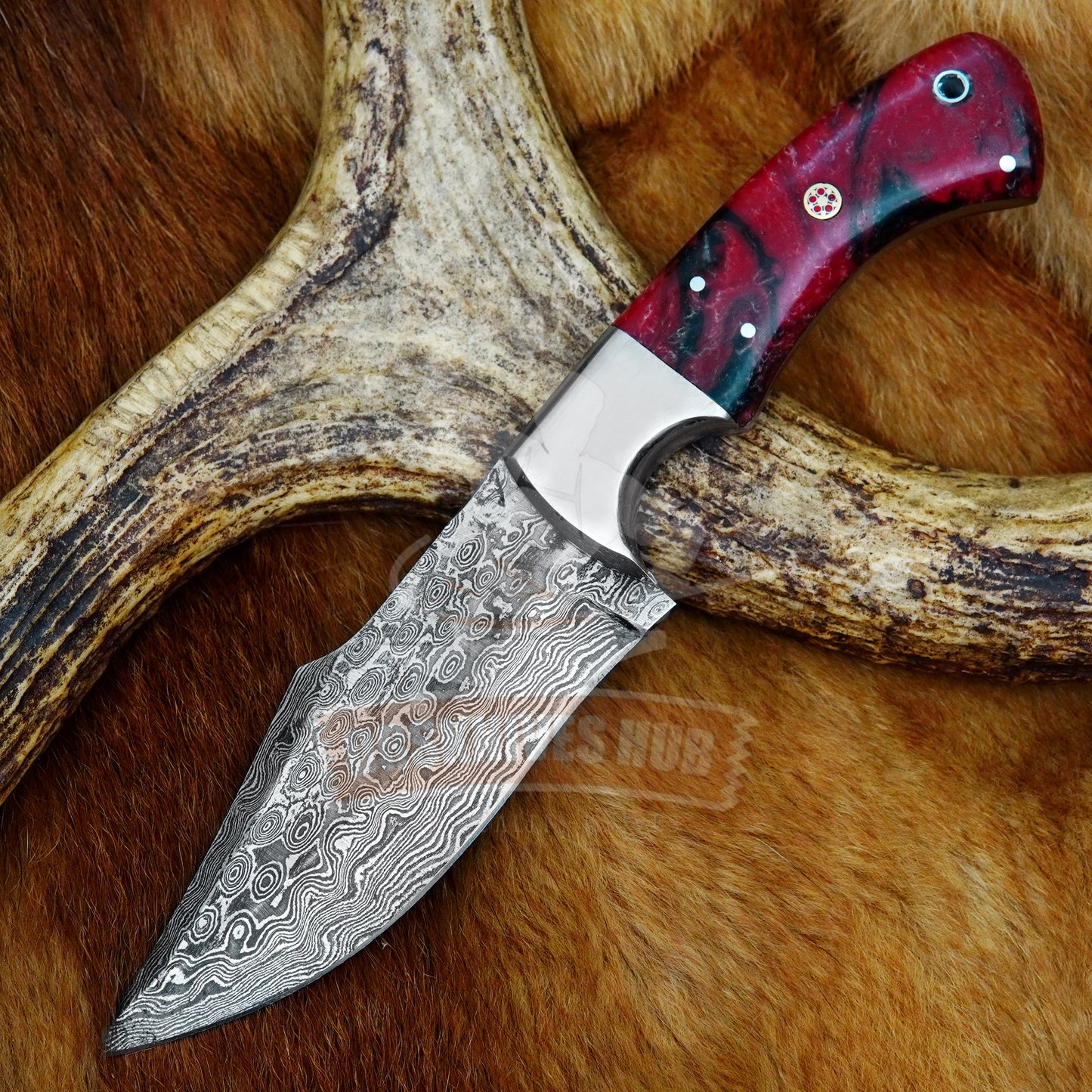 Damascus Steel Hunting Knife with Resin Handle & Leather Sheath