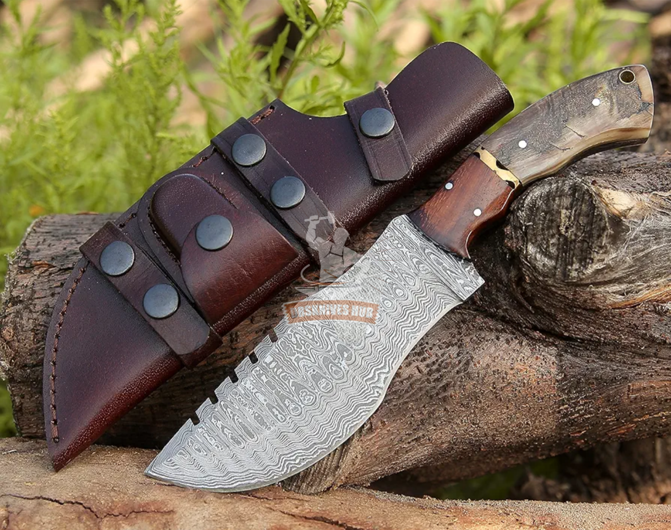 Hand Forged Haunting Tracker Knife With Leather Sheath