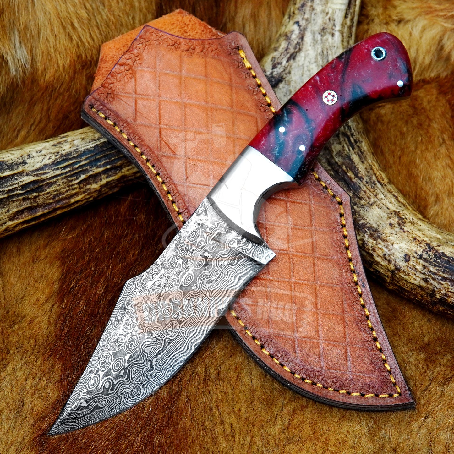 Damascus Steel Hunting Knife with Resin Handle & Leather Sheath