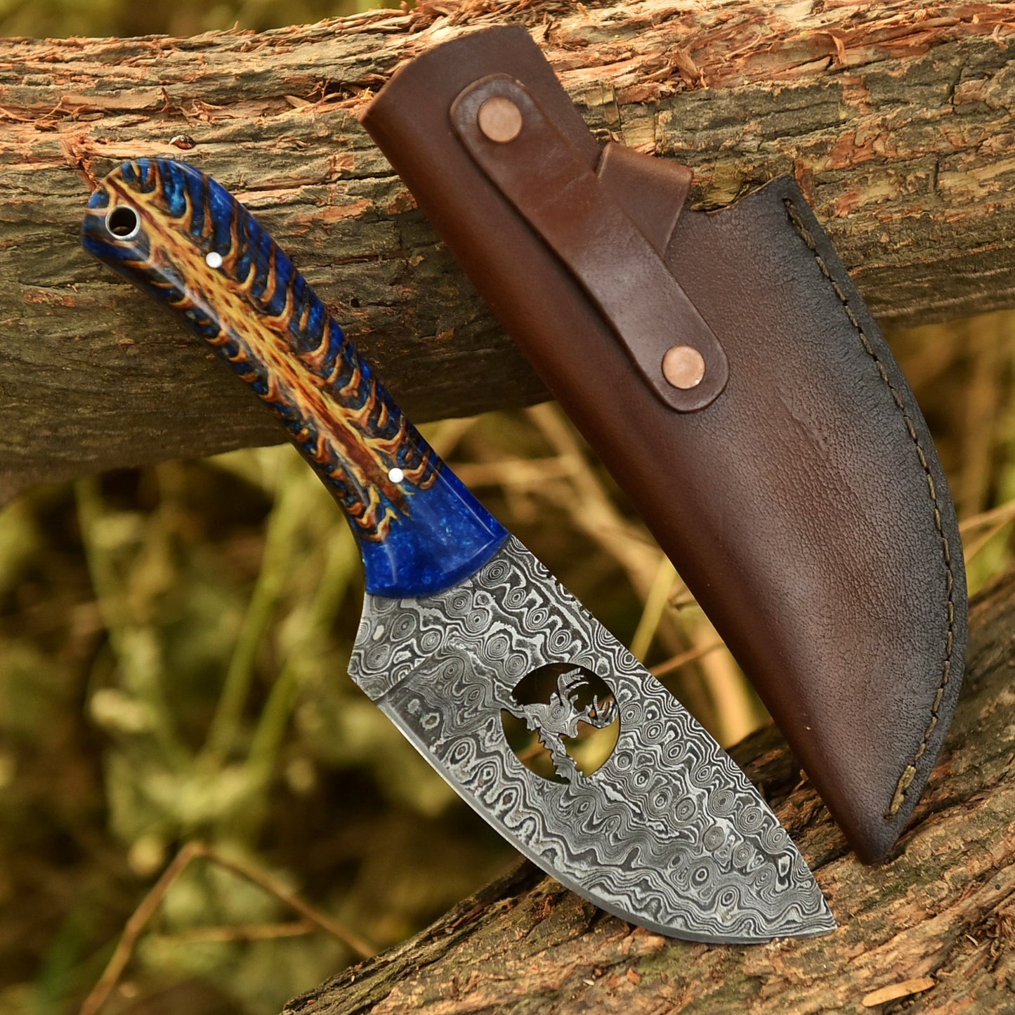 Damascus Steel Skinner Knife With Pinecone Handle