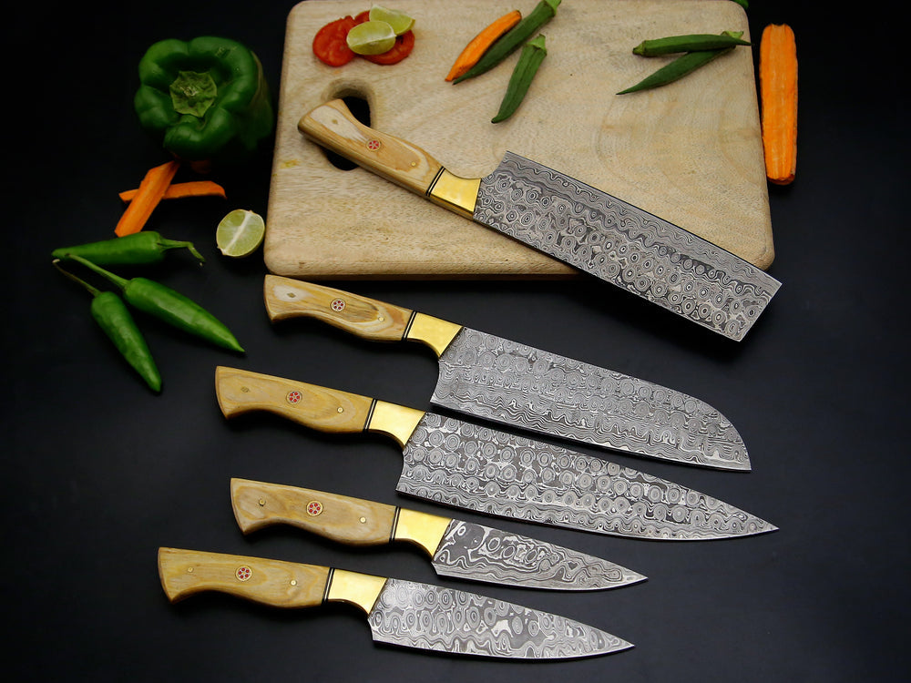 Handmade Damascus Steel Chef knife Wet of 5 PCS with Olive wood Handle