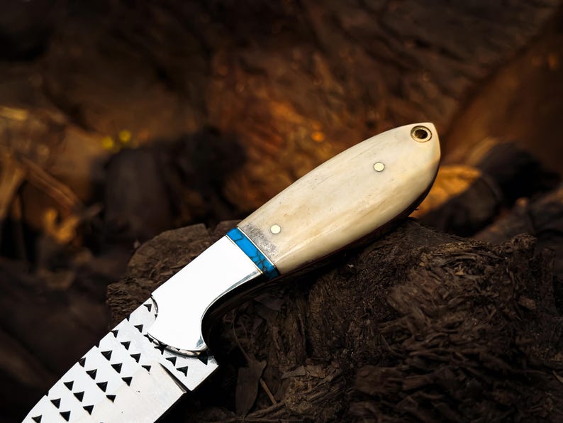 Hand Forged Stainless Steel Gut Hook Bull Cutter Knife Ram Handle