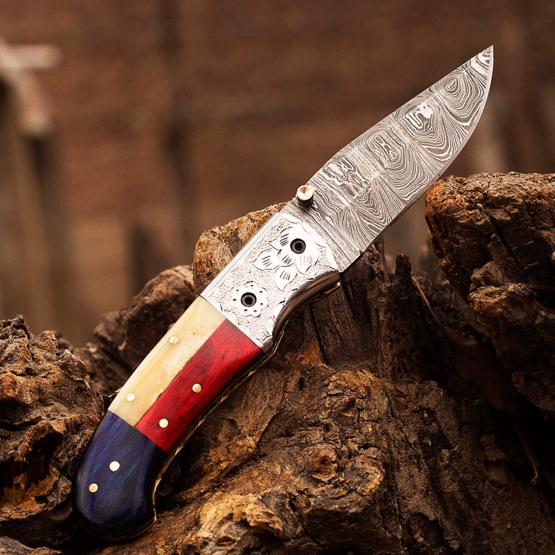 Handmade Damascus Steel Blade Folding Pocket Knife With Leather Sheath Cover Texas Flag Handle