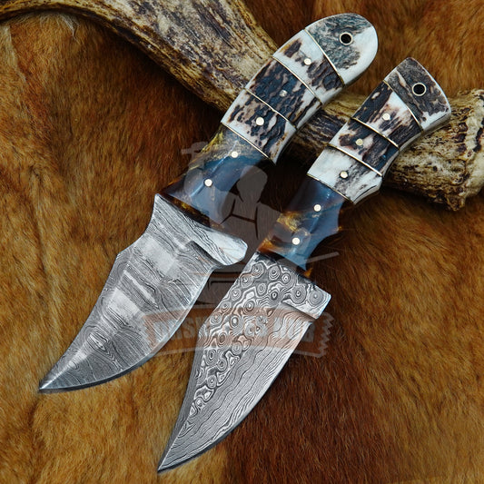 Set Of Handmade Damascus Steel  Hunting Skining Knife With Leather sheaths