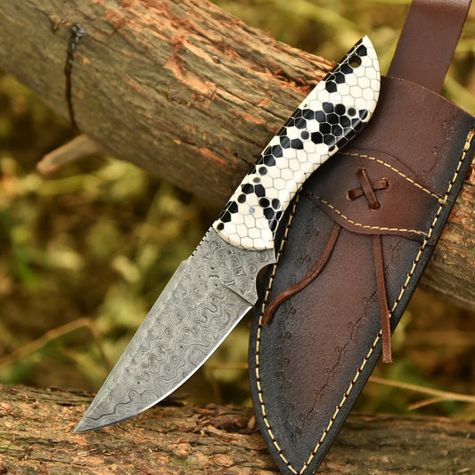 Damascus Camping Knife – 9.2 Inch Fixed Blade with Honeycomb Resin Handle