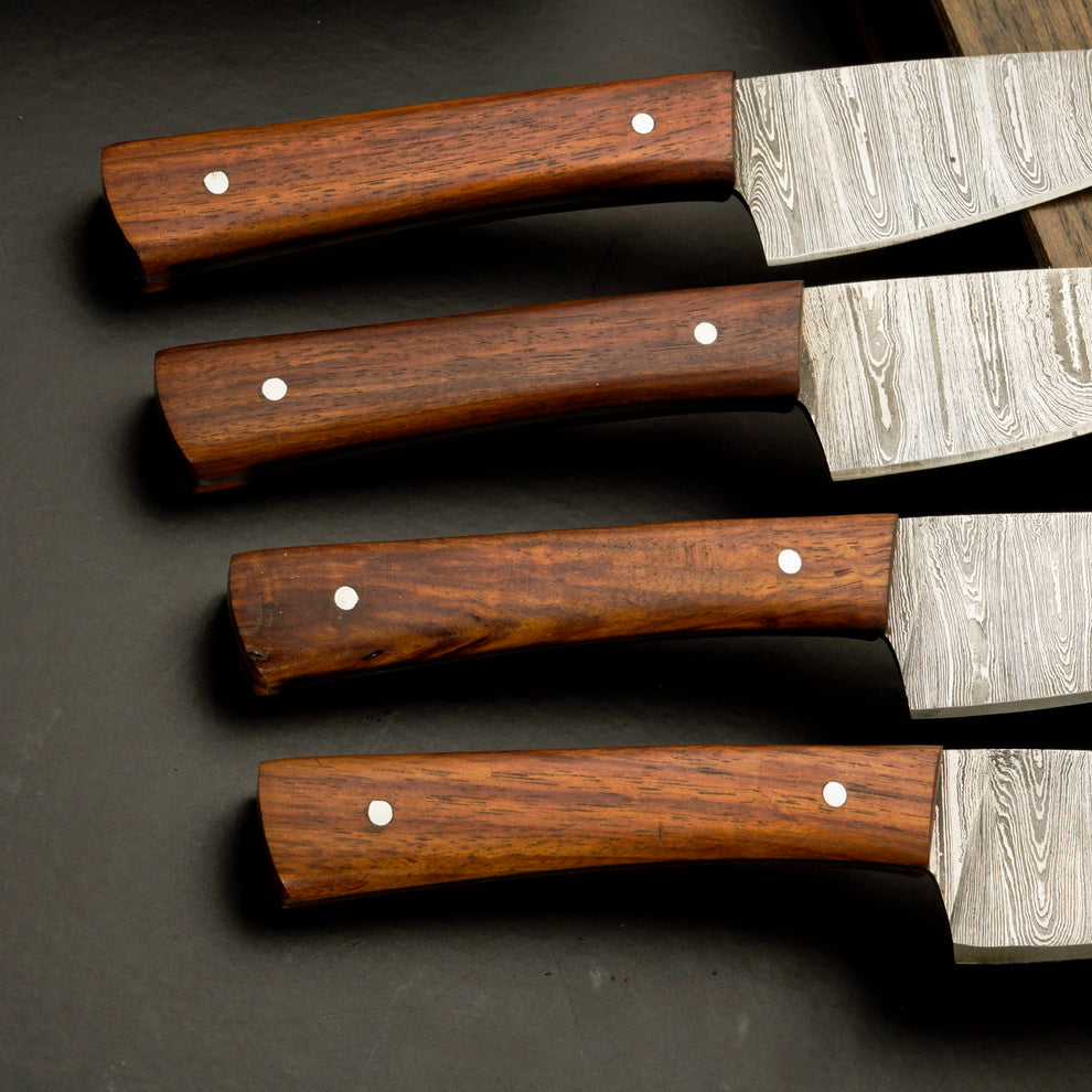 Damascus Steel Steak Knife Set for Fine Dining