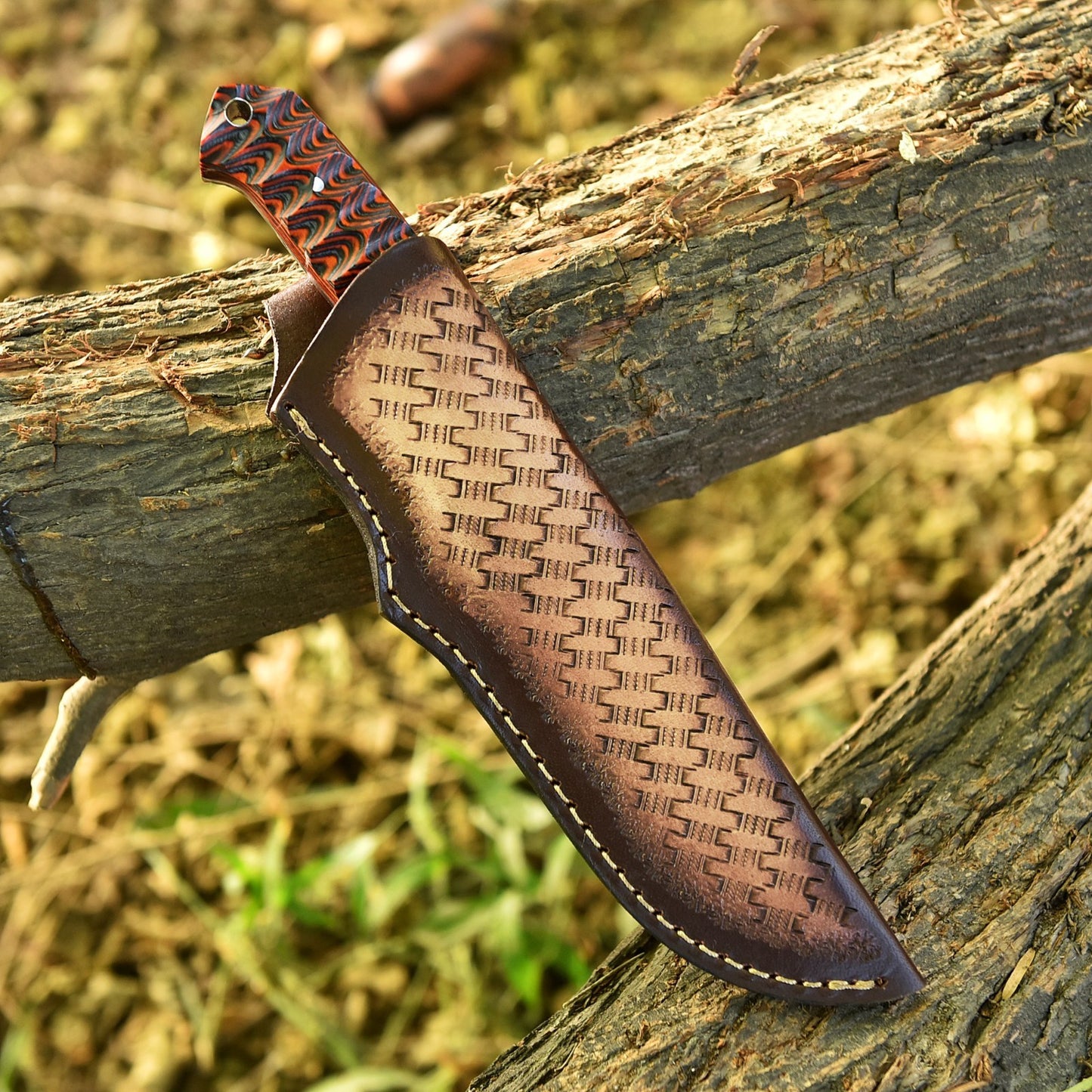 Damascus Tanto Knife – 8.5 Inch Fixed Blade with Pakkawood Handle