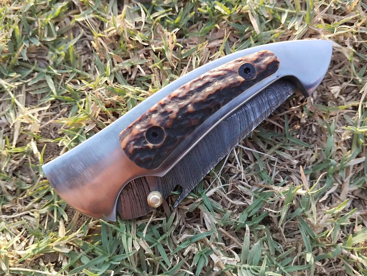 Antler Horn Handle Custom Handmade Damascus Steel Folding Knife