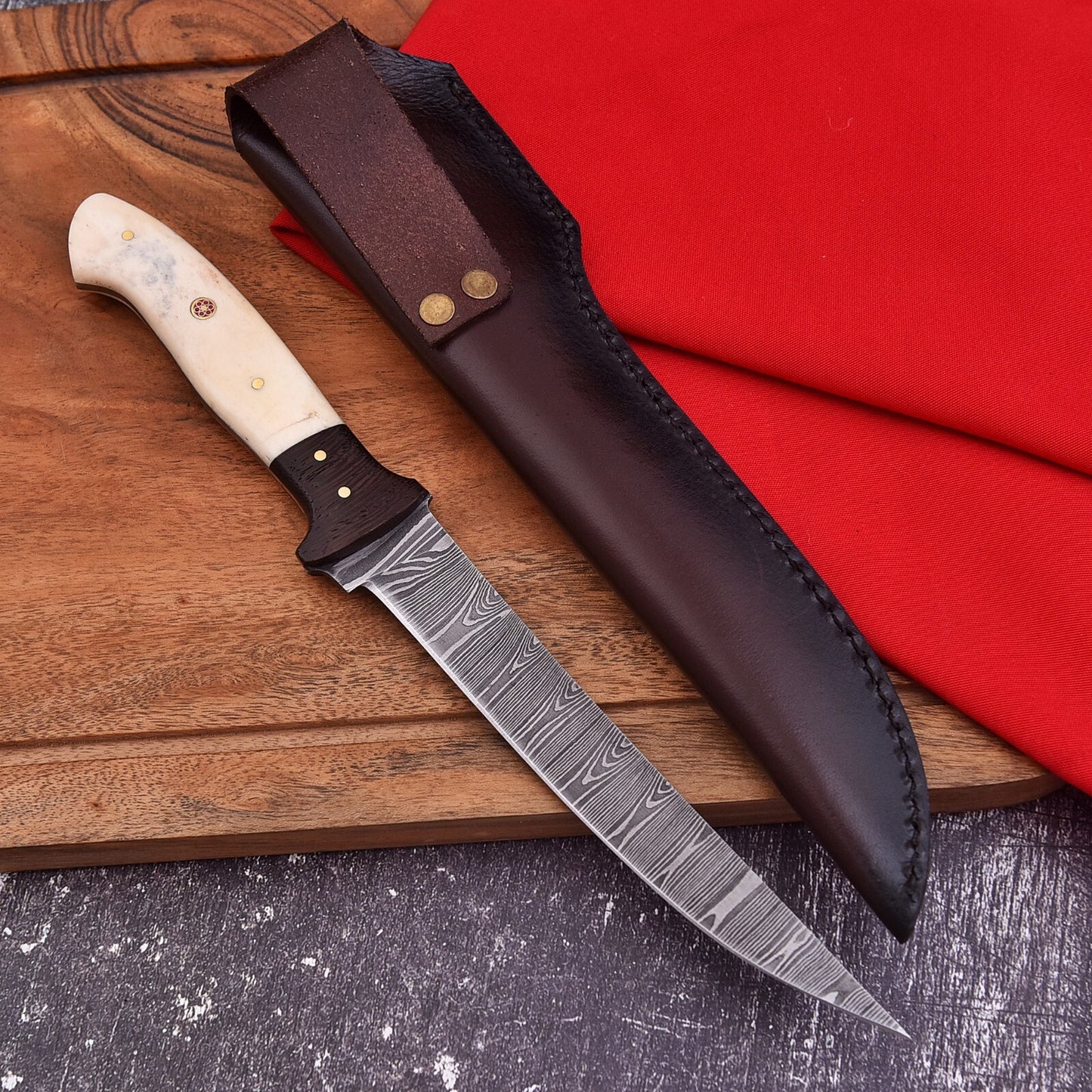 Custom Hand-Forged Damascus Steel Fillet Knife for Hunting, Fishing, and Culinary Use