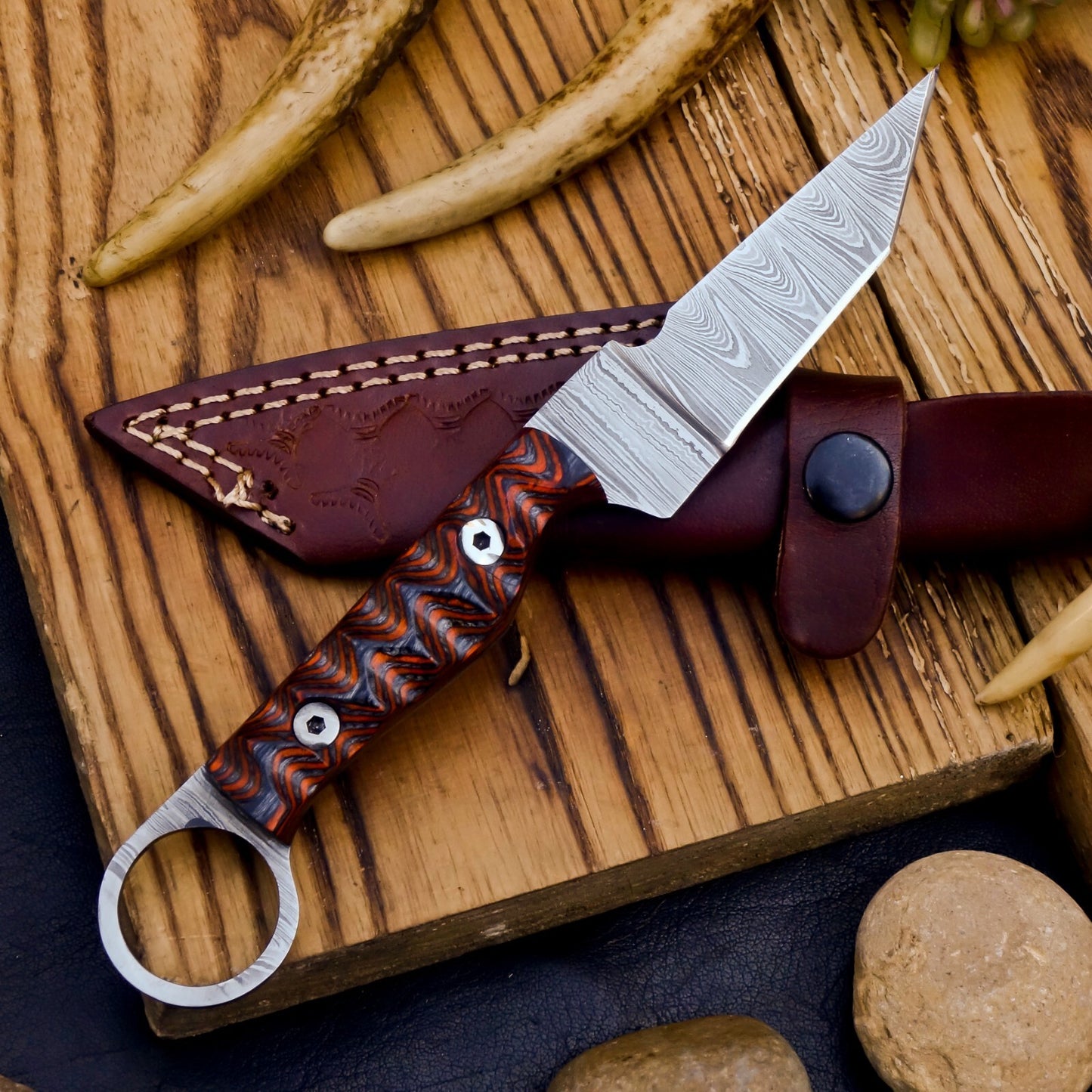 Hand-Forged Damascus Steel Full Tang Tactical EDC Knife with Ring Handle & Leather Sheath | DRSKNIVES HUB| DRSKNIVES HUB