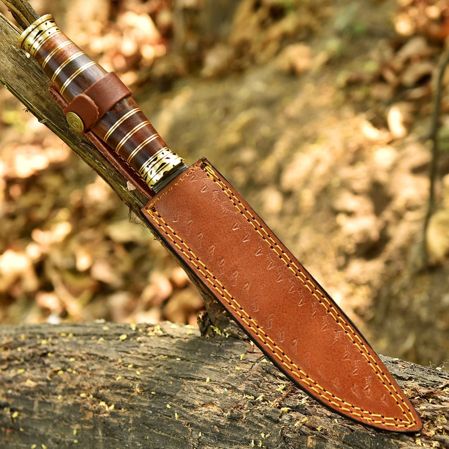 Custom Hand Forged Damascus Steel Bowie Hunting Knife – Survival Blade with Leather Sheath