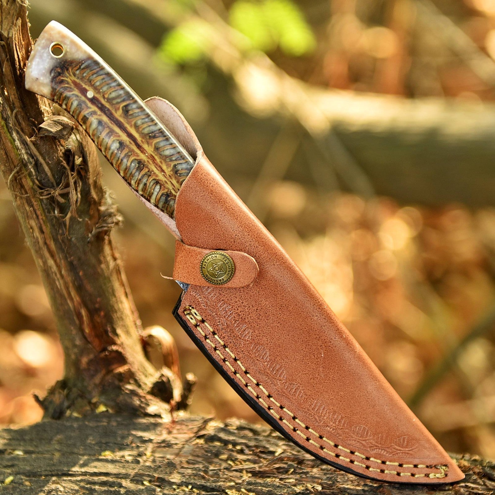 Damascus Steel Blade Hunting Knife Camping Survival Knife With Leather Sheath Cover 