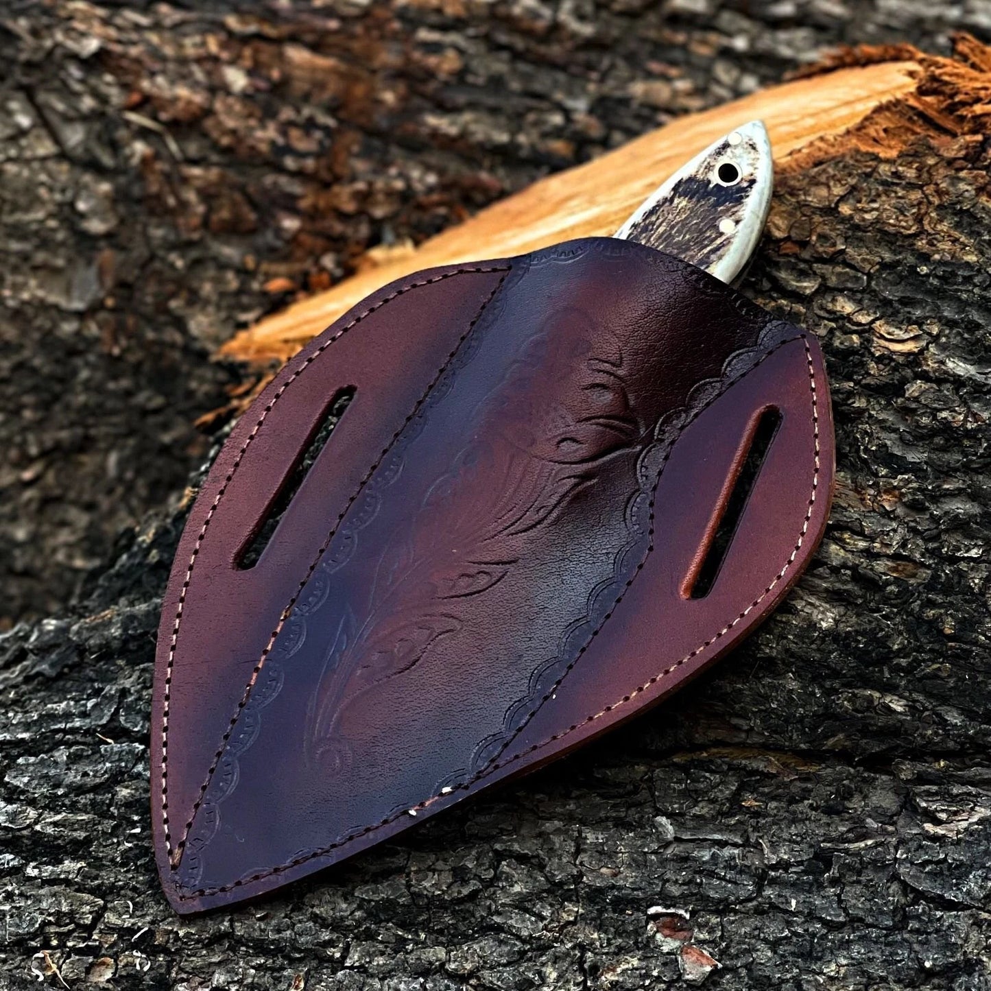 Custom Handmade Hunting Skinner Knife – Damascus Steel Blade with Stag Handle & Leather Sheath | DRSKNIVES HUB