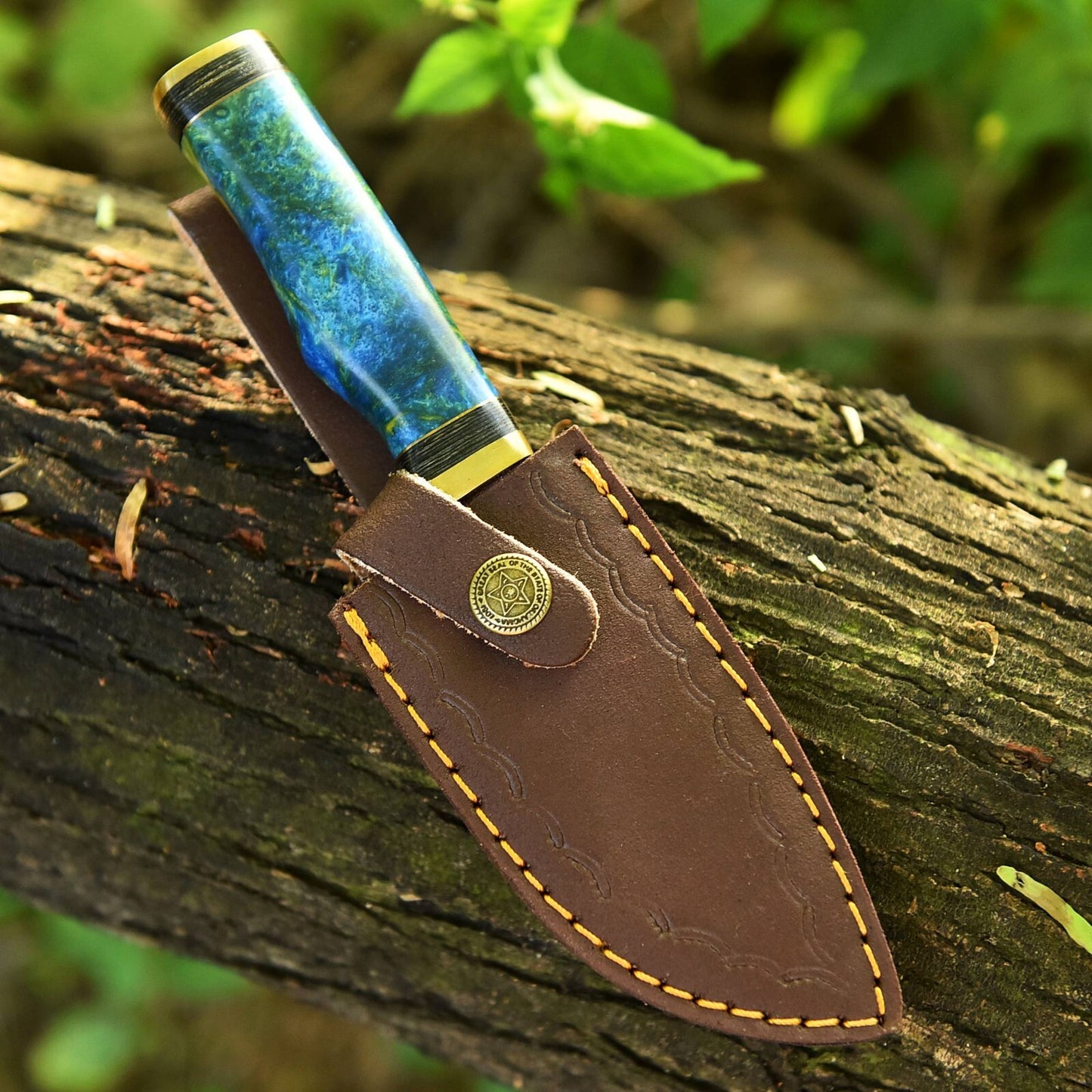 Custom Made Damascus Gut-Hook Blade Knife Unique Resin Handle With LeatherSheath